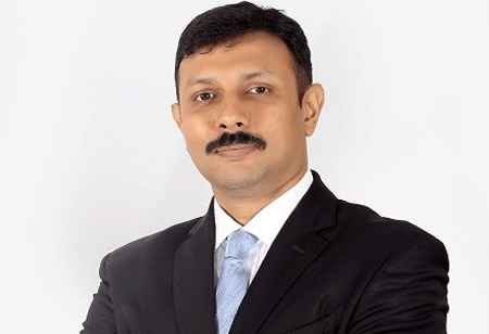 Adopting Digitization to Address Modern Fleet Management Challenges